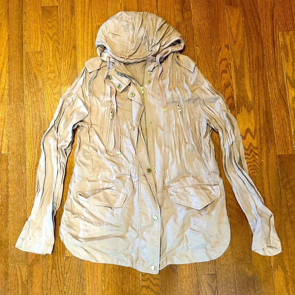 Love Tree Boutique lightweight jacket Trendsetters Size Medium pink